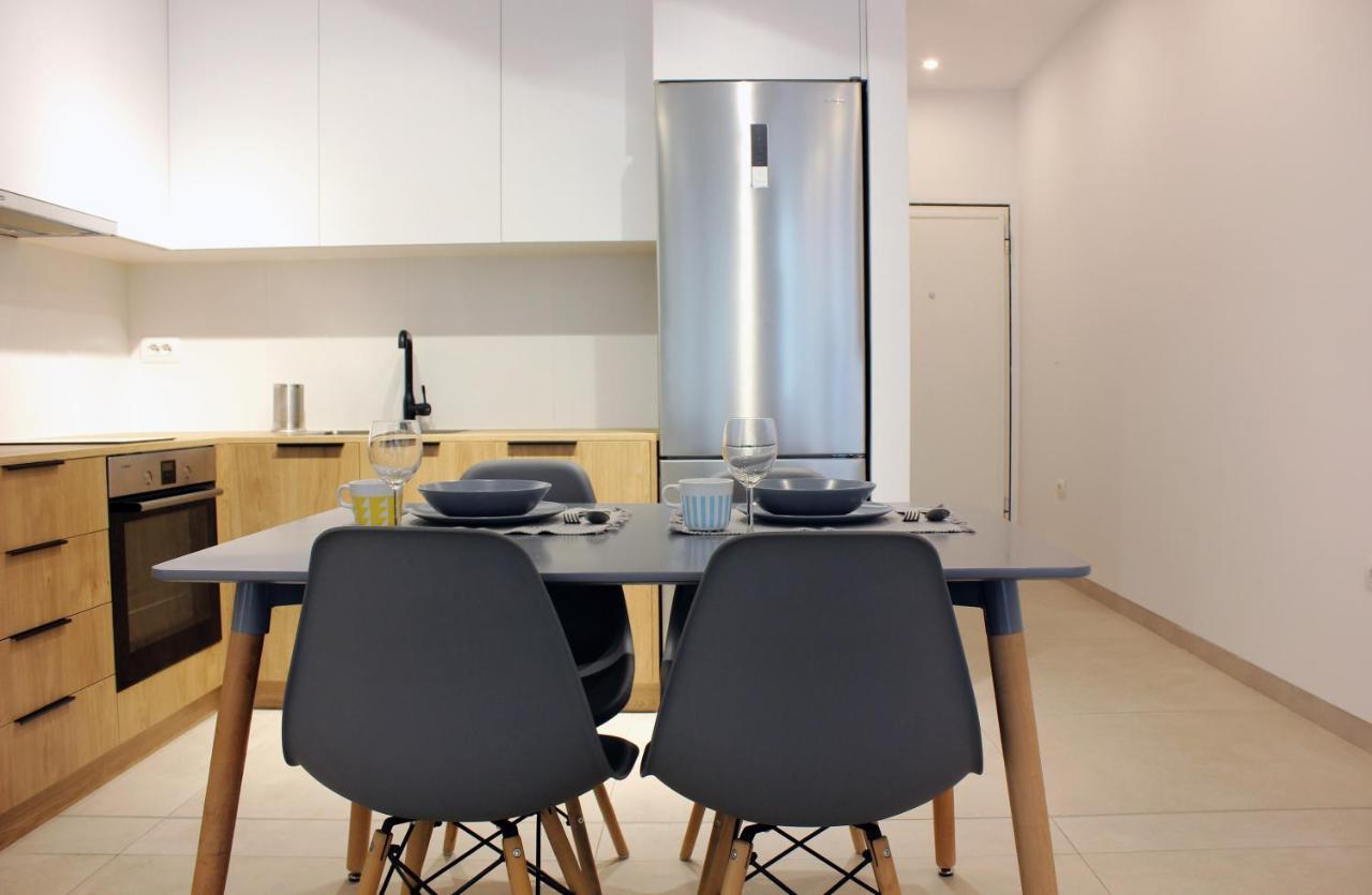 Collective Urban Villa In Тирана Екстериор снимка